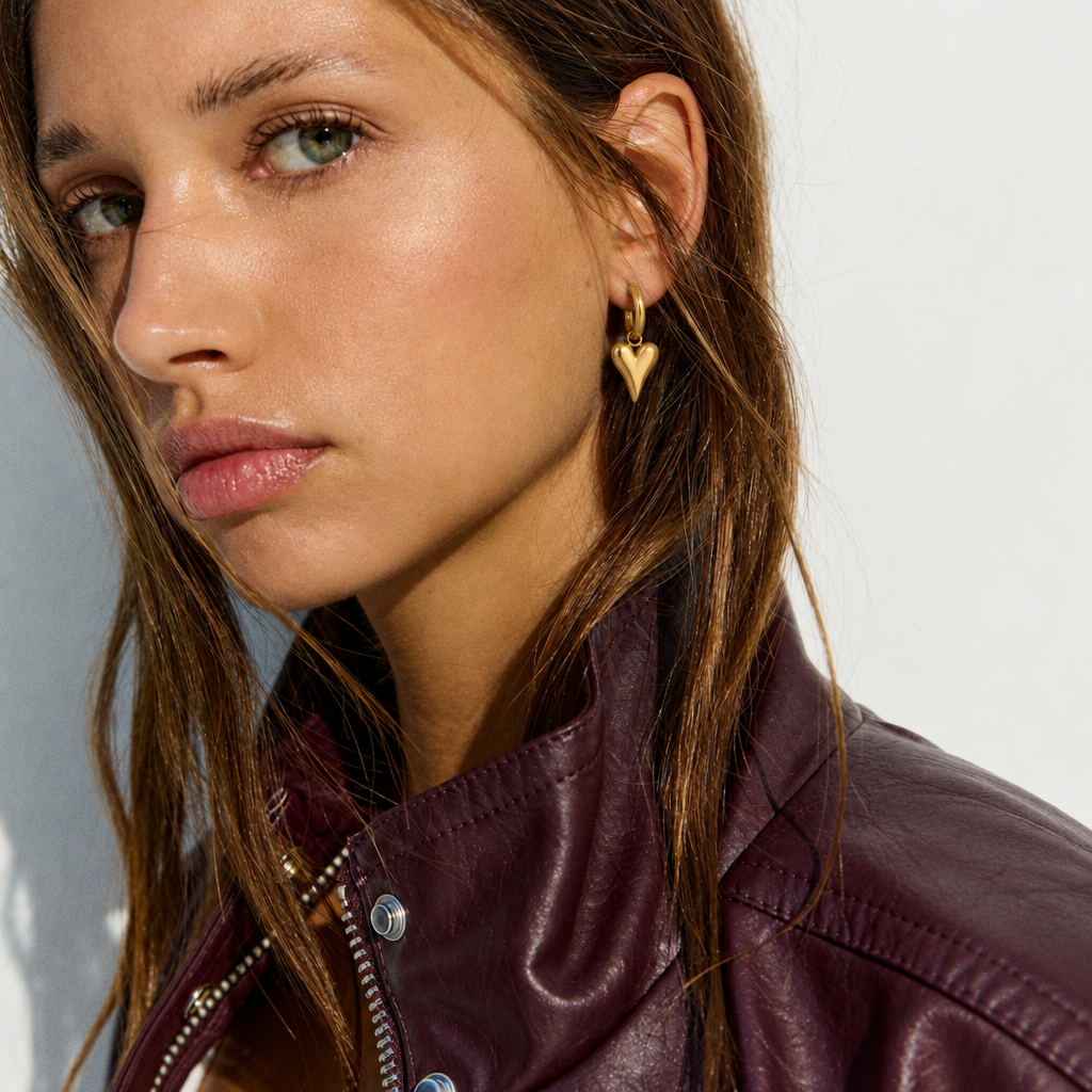 Merytaten mini hoop earrings with heart charm – byjoler
